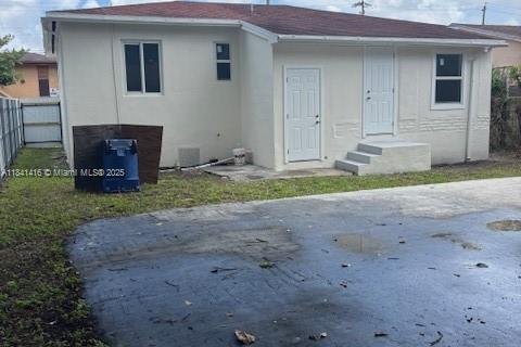 Villa ou maison à vendre à Miami, Floride: 3 chambres, 92.34 m2 № 1836218 - photo 5