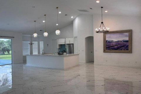 Casa en venta en Vero Beach, Florida, 4 dormitorios, 261.71 m2 № 2077881 - foto 3