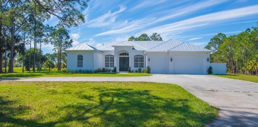 Casa en Vero Beach, Florida 4 dormitorios, 261.71 m2 № 2077881