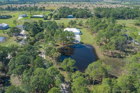 Casa en venta en Vero Beach, Florida, 4 dormitorios, 261.71 m2 № 2077881 - foto 22
