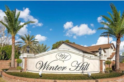 Casa en venta en Orlando, Florida, 4 dormitorios, 159.98 m2 № 1915798 - foto 15