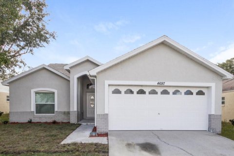Casa en alquiler en Kissimmee, Florida, 3 dormitorios, 160.26 m2 № 1854064 - foto 1