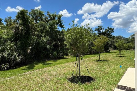 Townhouse in Sarasota, Florida 3 bedrooms, 127.55 sq.m. № 1918900 - photo 19