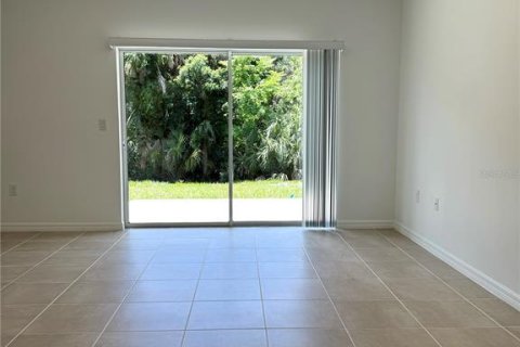 Townhouse in Sarasota, Florida 3 bedrooms, 127.55 sq.m. № 1918900 - photo 9