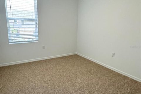 Townhouse in Sarasota, Florida 3 bedrooms, 127.55 sq.m. № 1918900 - photo 23
