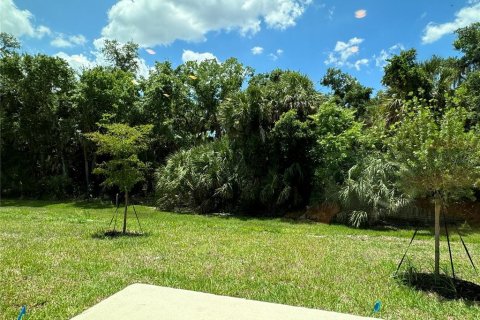 Townhouse in Sarasota, Florida 3 bedrooms, 127.55 sq.m. № 1918900 - photo 18