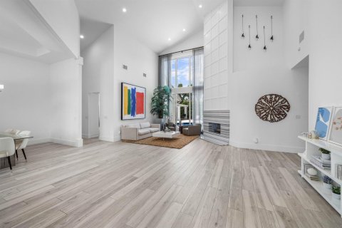 Casa en venta en Boca Raton, Florida, 5 dormitorios, 364.83 m2 № 2251214 - foto 6