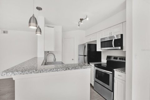 Купить кондоминиум в Тампа, Флорида 4 комнаты, 63.55м2, № 1883084 - фото 7