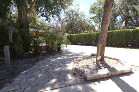 Terreno en venta en River Ranch, Florida № 2147951 - foto 4