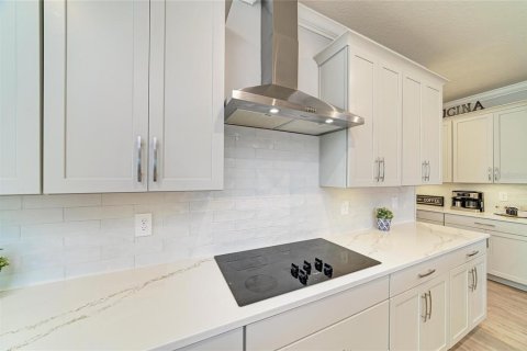 Villa ou maison à vendre à Parrish, Floride: 4 chambres, 283.91 m2 № 2437244 - photo 23