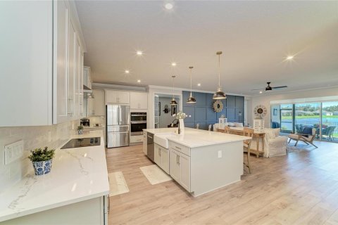 Villa ou maison à vendre à Parrish, Floride: 4 chambres, 283.91 m2 № 2437244 - photo 13