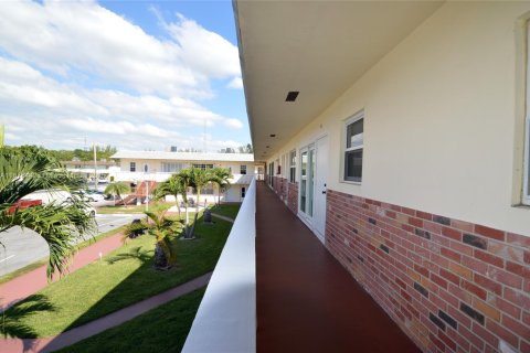 Copropriété à vendre à Hollywood, Floride: 1 chambre, 53.88 m2 № 1927093 - photo 14