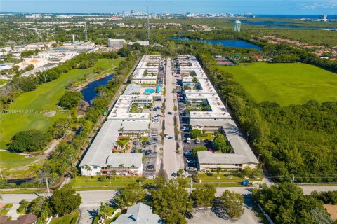 Copropriété à vendre à Hollywood, Floride: 1 chambre, 53.88 m2 № 1927093 - photo 27