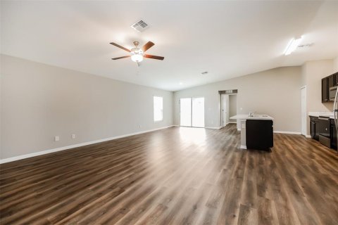 Villa ou maison à vendre à North Port, Floride: 4 chambres, 170.29 m2 № 2144409 - photo 3