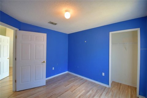 House in Davenport, Florida 4 bedrooms, 130.25 sq.m. № 1907297 - photo 25