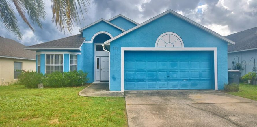 House in Davenport, Florida 4 bedrooms, 130.25 sq.m. № 1907297