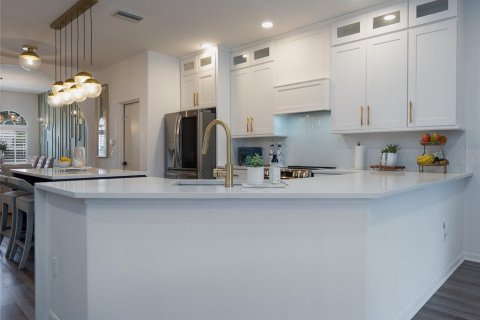 Casa en venta en Bradenton, Florida, 4 dormitorios, 267.56 m2 № 1886486 - foto 19