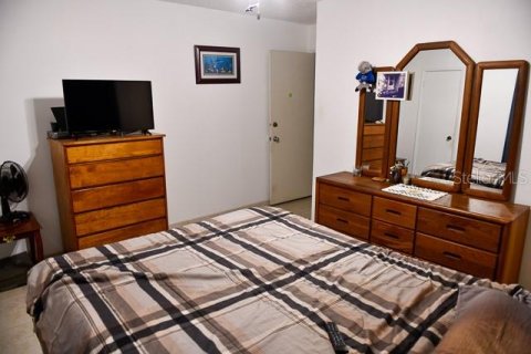Adosado en venta en Orlando, Florida, 3 dormitorios, 106.93 m2 № 2349659 - foto 8