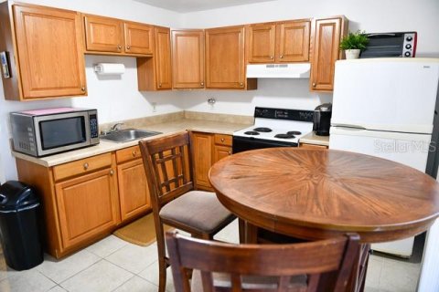 Adosado en venta en Orlando, Florida, 3 dormitorios, 106.93 m2 № 2349659 - foto 13