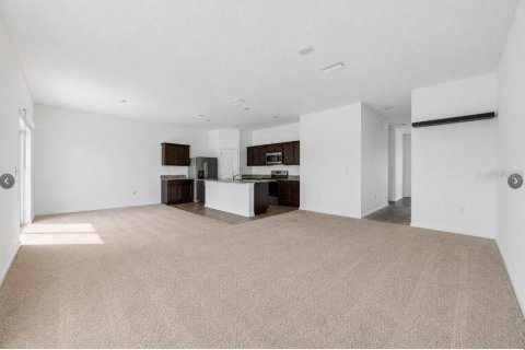 Villa ou maison à louer à Lakeland, Floride: 4 chambres, 205.13 m2 № 2404984 - photo 8