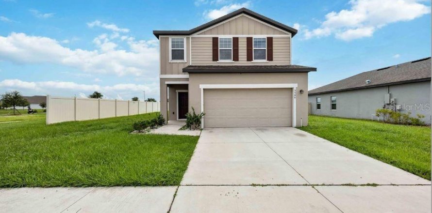 Villa ou maison à Lakeland, Floride 4 chambres, 205.13 m2 № 2404984