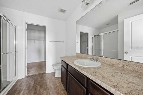 Villa ou maison à louer à Lakeland, Floride: 4 chambres, 205.13 m2 № 2404984 - photo 11