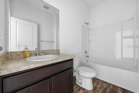 Villa ou maison à louer à Lakeland, Floride: 4 chambres, 205.13 m2 № 2404984 - photo 19