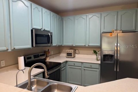 Townhouse in Davenport, Florida 2 bedrooms, 121.98 sq.m. № 2233843 - photo 8
