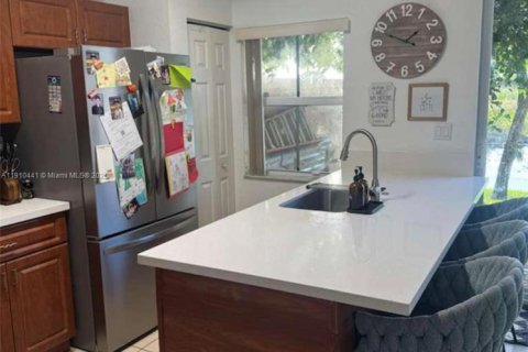 Touwnhouse à louer à Pembroke Pines, Floride: 2 chambres, 128.11 m2 № 1966598 - photo 8