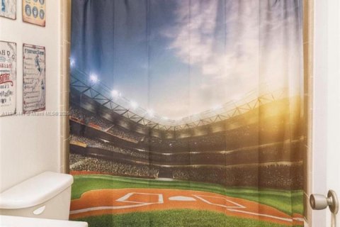 Touwnhouse à louer à Pembroke Pines, Floride: 2 chambres, 128.11 m2 № 1966598 - photo 13