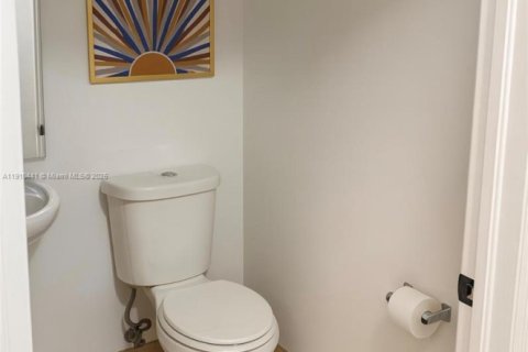 Touwnhouse à louer à Pembroke Pines, Floride: 2 chambres, 128.11 m2 № 1966598 - photo 12