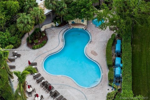 Condo in Aventura, Florida, 2 bedrooms  № 1972189 - photo 22
