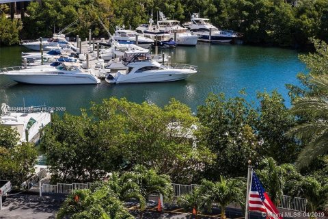 Condo in Aventura, Florida, 2 bedrooms  № 1972189 - photo 27