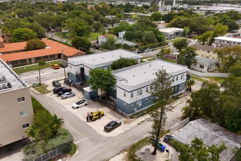 Immobilier commercial à vendre à Miami, Floride: 1486.06 m2 № 2002048 - photo 5