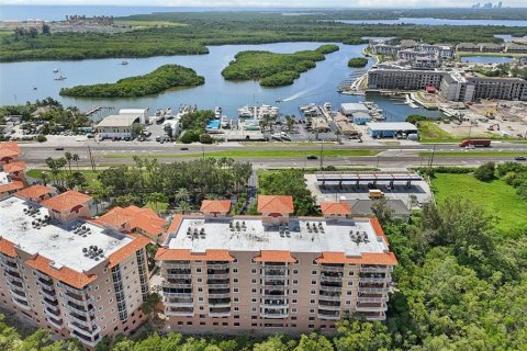 Купить кондоминиум в Сент-Питерсберг, Флорида 5 комнат, 187.01м2, № 2330025 - фото 2