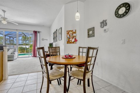 Casa en venta en Davenport, Florida, 5 dormitorios, 217.86 m2 № 1737132 - foto 8