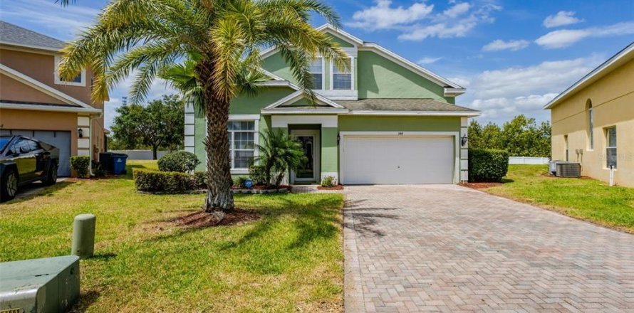 Casa en Davenport, Florida 5 dormitorios, 217.86 m2 № 1737132
