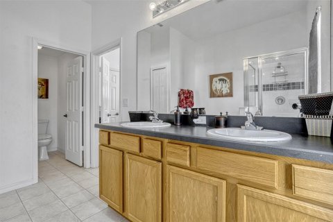 Casa en venta en Davenport, Florida, 5 dormitorios, 217.86 m2 № 1737132 - foto 27