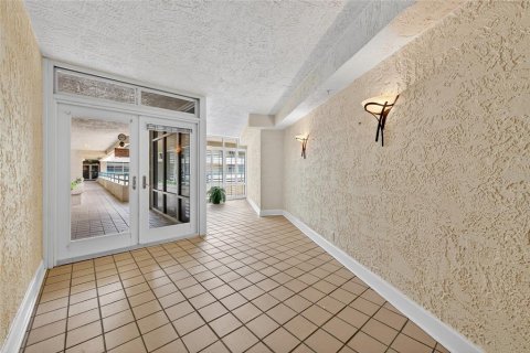 Condominio en venta en Ponce Inlet, Florida, 3 dormitorios, 191.38 m2 № 1829812 - foto 4
