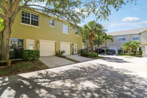 Adosado en venta en Port St. Lucie, Florida, 2 dormitorios, 125.42 m2 № 2078349 - foto 29