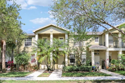 Adosado en Port St. Lucie, Florida 2 dormitorios, 125.42 m2 № 2078349