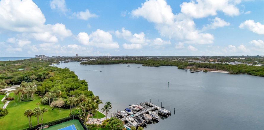 Condo in Boca Raton, Florida, 2 bedrooms  № 1050983