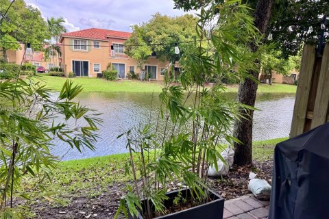 Copropriété à vendre à Dania Beach, Floride: 2 chambres, 128.11 m2 № 2439371 - photo 7