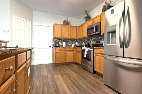 House in Davenport, Florida 4 bedrooms, 217.48 sq.m. № 1658696 - photo 23