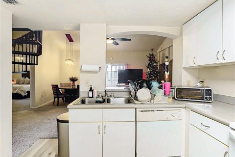 Condo in Lake Mary, Florida, 2 bedrooms  № 1544214 - photo 20