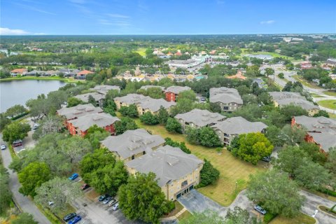 Condo in Lake Mary, Florida, 2 bedrooms  № 1544214 - photo 3