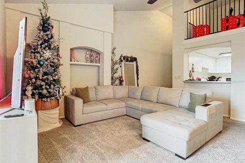 Condo in Lake Mary, Florida, 2 bedrooms  № 1544214 - photo 12