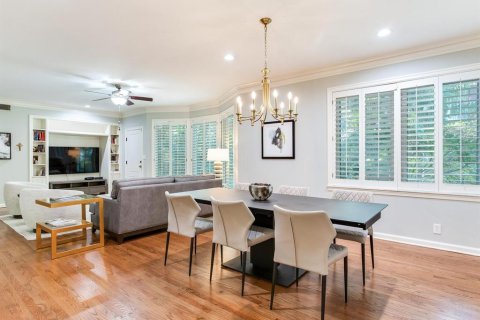 Villa ou maison à louer à Tampa, Floride: 2 chambres, 216.37 m2 № 2416641 - photo 12