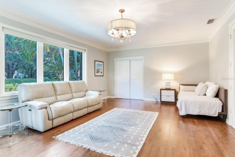 Villa ou maison à louer à Tampa, Floride: 2 chambres, 216.37 m2 № 2416641 - photo 19