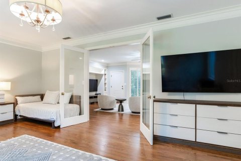 Villa ou maison à louer à Tampa, Floride: 2 chambres, 216.37 m2 № 2416641 - photo 20